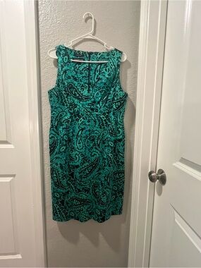 Jones New York Teal and Black Paisley Sleeveless Dress